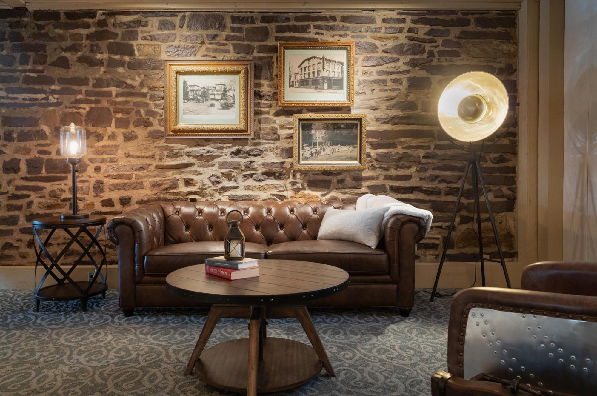 Pine Barn Inn 댄빌 외부 사진