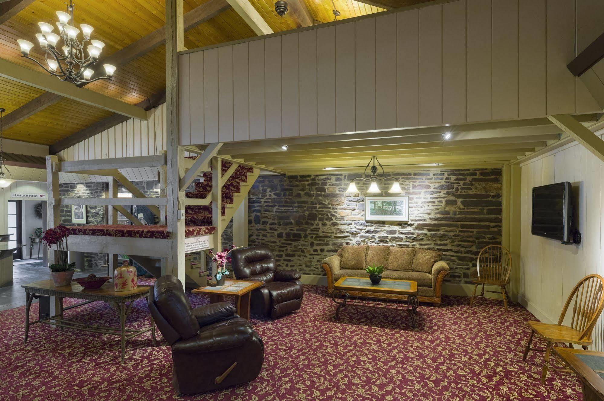 Pine Barn Inn 댄빌 외부 사진
